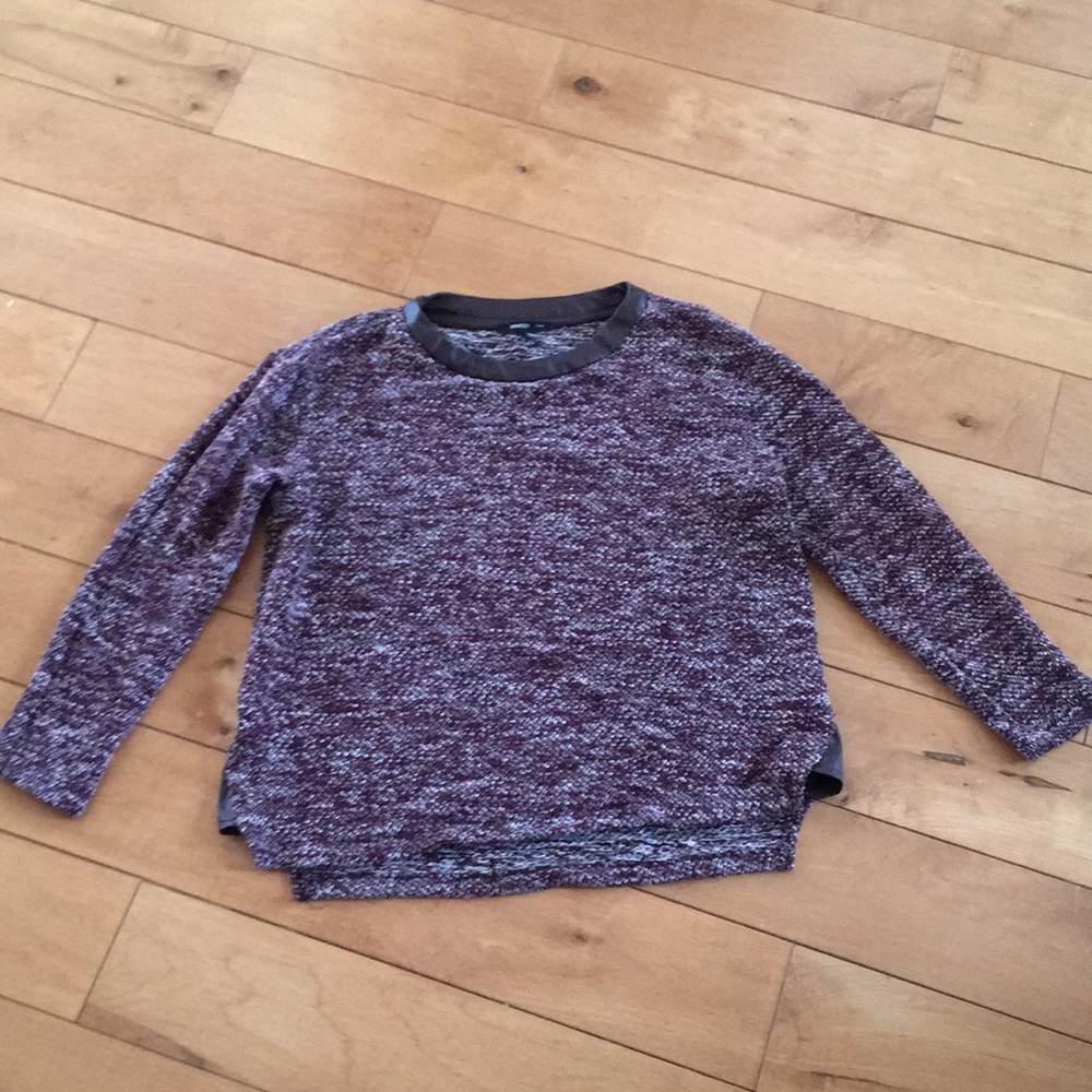 Maroon and white marbles sweater